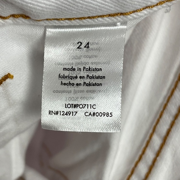 WeWoreWhat Distressed Icon Jean, Classic White - Size 24 - NWT - Picture 6 of 8